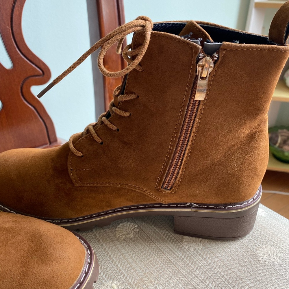 SHEIN EUC Brown Suede Ankle Boots - Picture 5 of 15